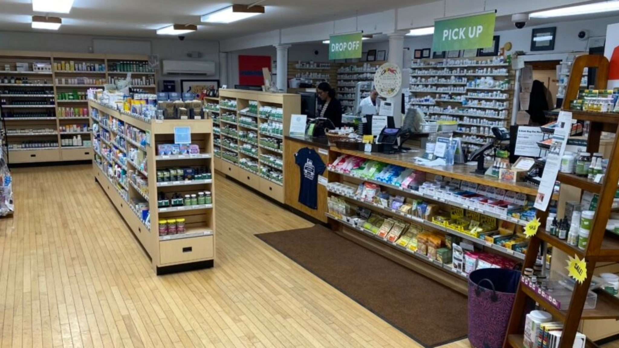 ‘The System Is So Fundamentally Broken’: Local Pharmacies Confront Closures and Prescription Cuts
